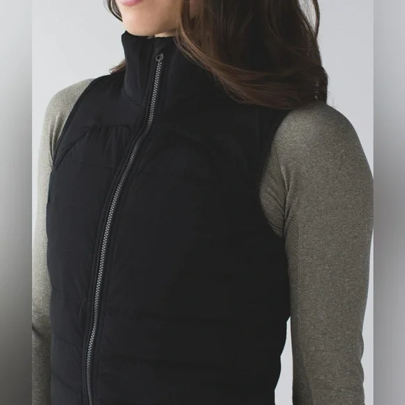 Lululemon Fluffed Up vest size 12 - Picture 5 of 16